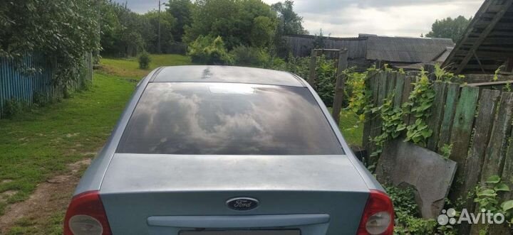 Ford Focus 2.0 МТ, 2006, битый, 70 000 км