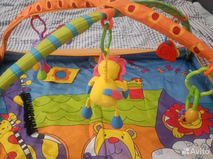 Развивающий коврик tiny love