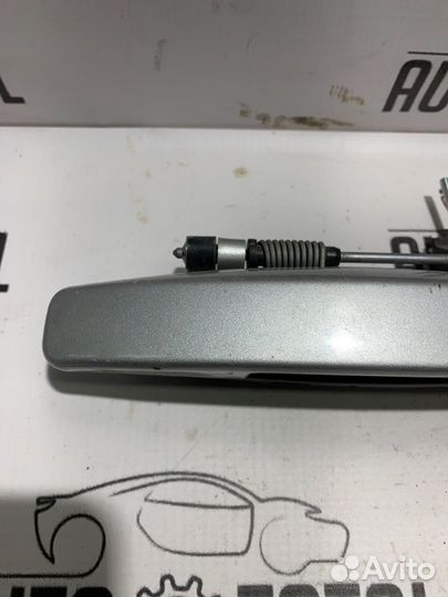 Ручка двери левая Renault Duster F4RA400 2013