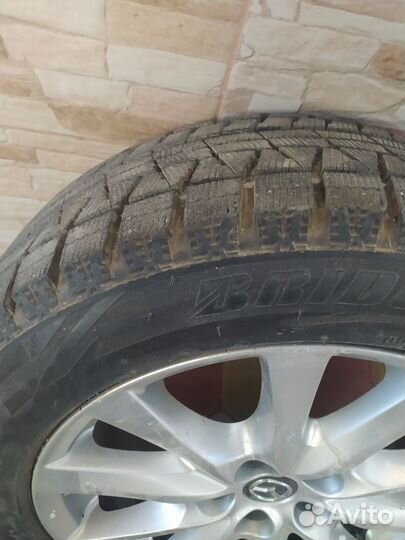 Bridgestone Blizzak Revo GZ 225/55 R17