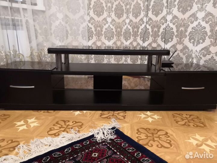 Тумба под телевизор бу