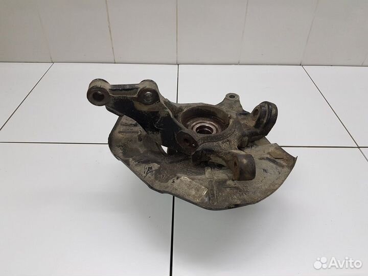 Кулак поворотный передний левый (Geely Atlas)