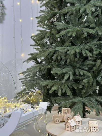 Елка искусственная