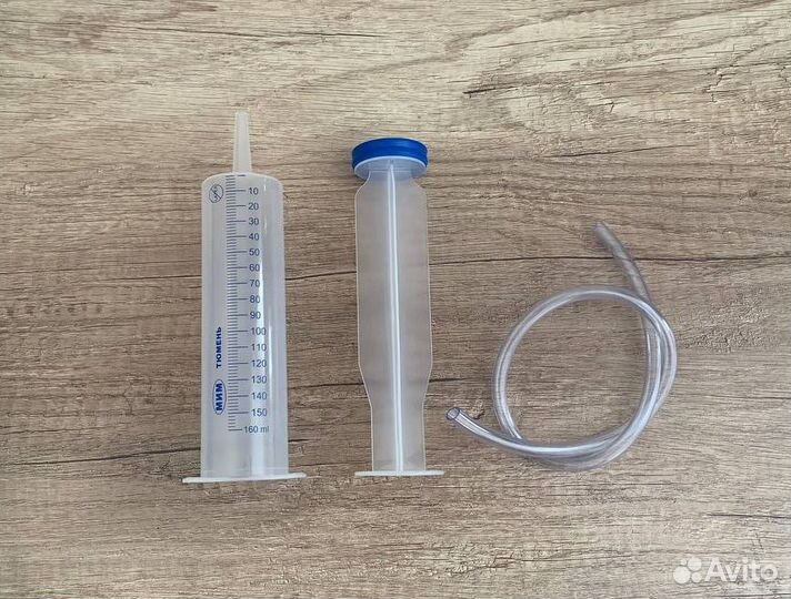 Шприц большой 150 мм с пвх трубкой 40 см