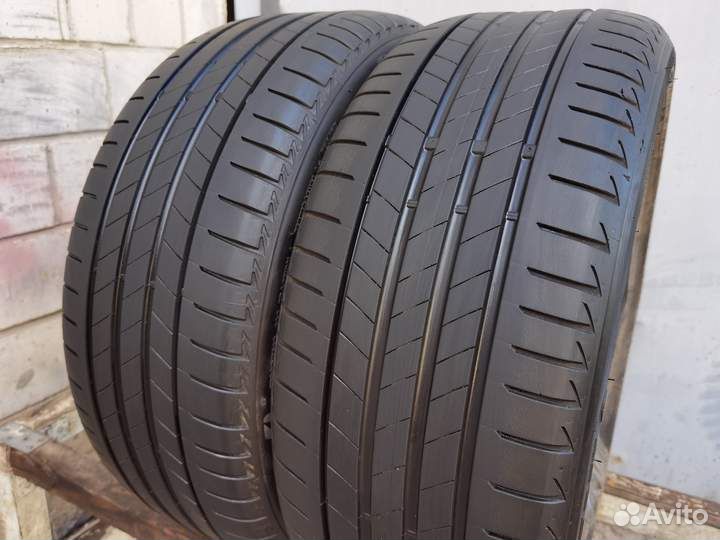 Bridgestone Turanza T005 225/40 R18 92Y