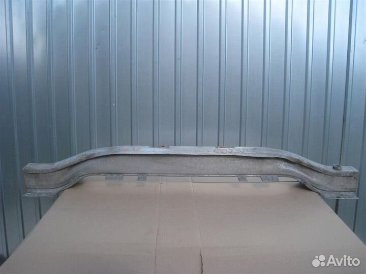 Усилитель бампера заднего Opel astra H 2009