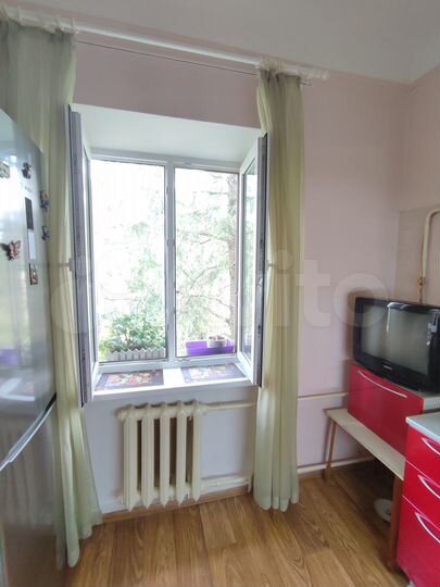 2-к. квартира, 49 м², 2/2 эт.