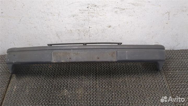 Бампер Ford Fiesta, 1990