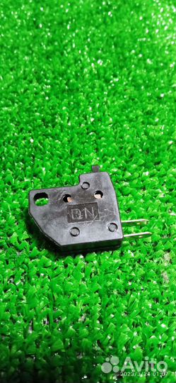 Honda Мото Концевик тормоза (правая ручка)