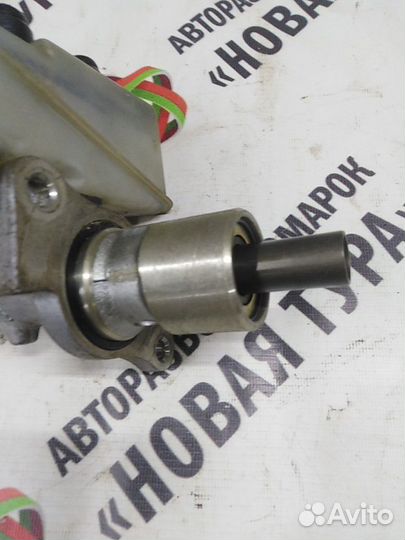 Главный тормозной цилиндр Мерседес W124