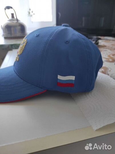 Бейсболка новая