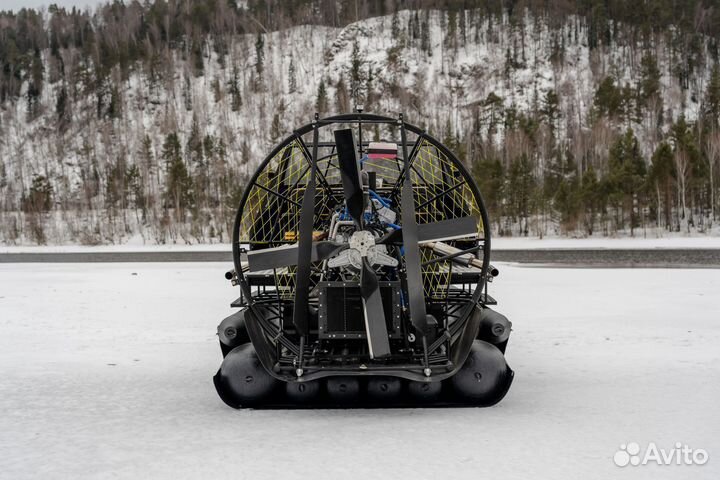 Аэролодка cargo 700 7,0 м с доп. освещением