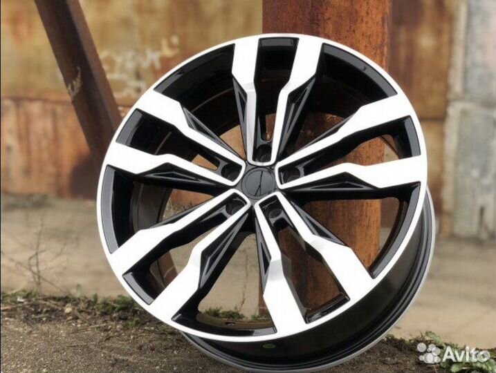 Диски R20 Suzuka 5-112 на volkswagen touareg