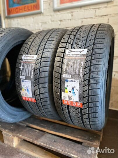 Gripmax SureGrip Pro Winter 285/40 R20 и 255/45 R20 108V
