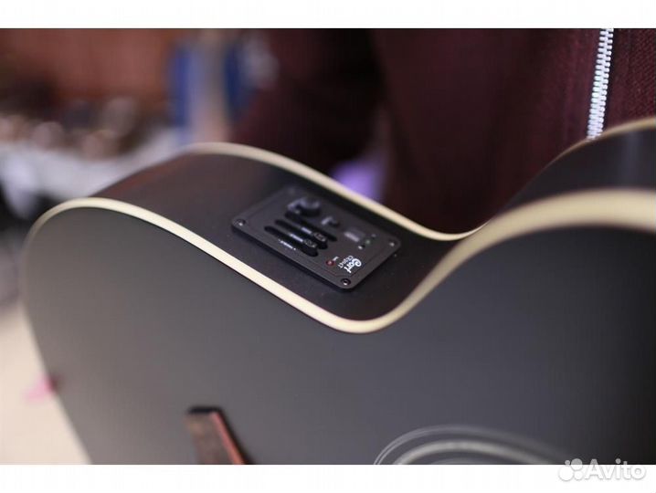 Cort SFX-ME-BKS SFX с вырезом черная электроакусти