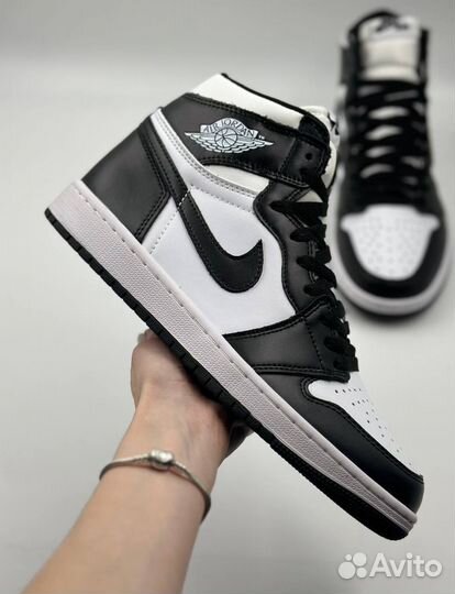 Кроссовки мужские Nike Air Jordan 1 Retro High р.4