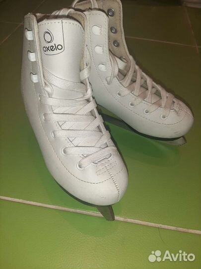 Коньки девочка р.31-32 б/у