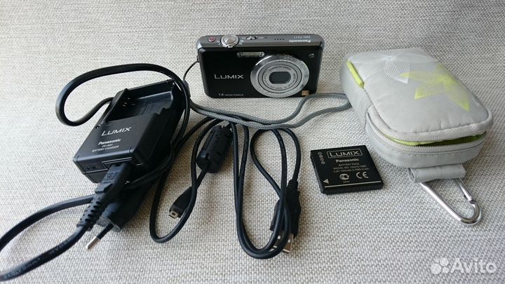 Цифровой фотоаппаратPanasonic Lumix DMC-FS11