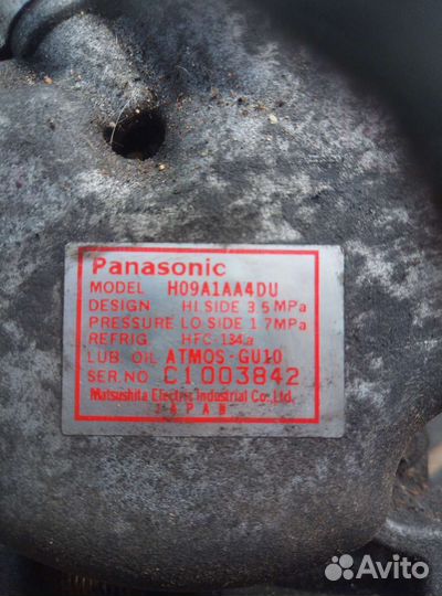 Компрессор кондиционера Мазда демио 2001 Dw3w B3 2