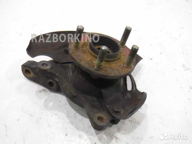 Кулак задний правый Сцион