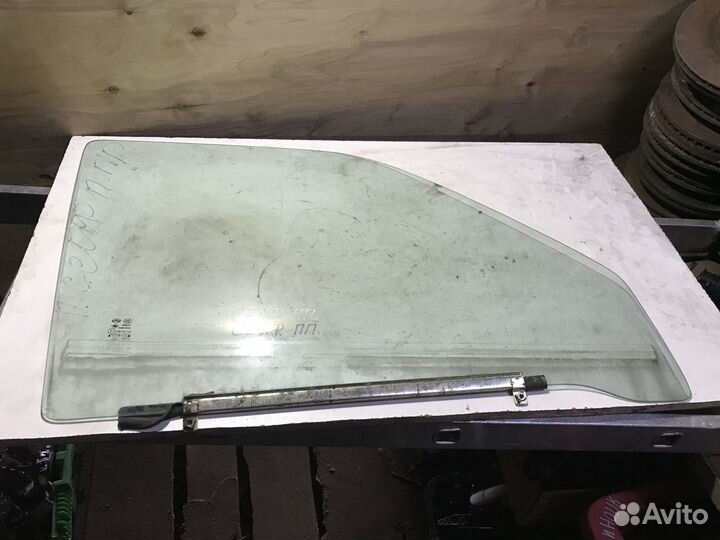 Стекло переднее правое Great Wall Safe