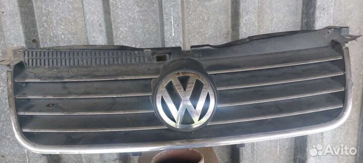 Решетка радиатора фольксваген б 5+