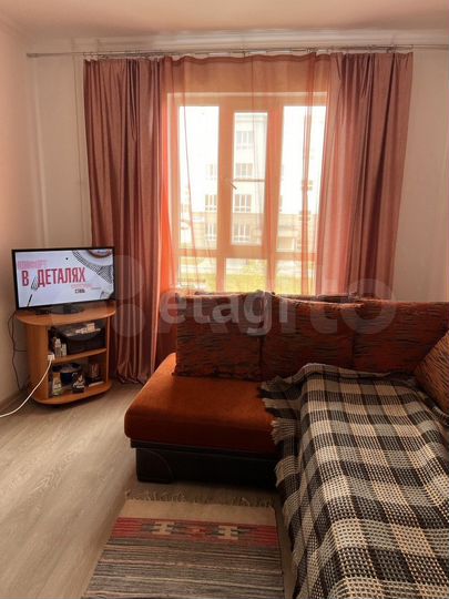 2-к. квартира, 49 м², 2/4 эт.