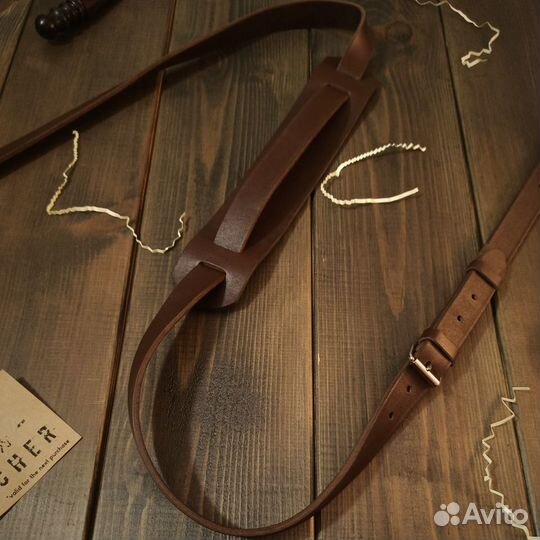 Кожаный гитарный ремень рыжий