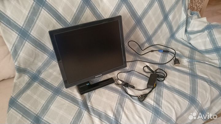 Samsung syncmaster 971p