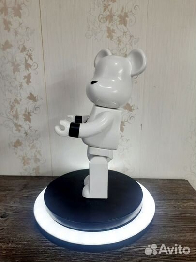 Bearbrick 28 см