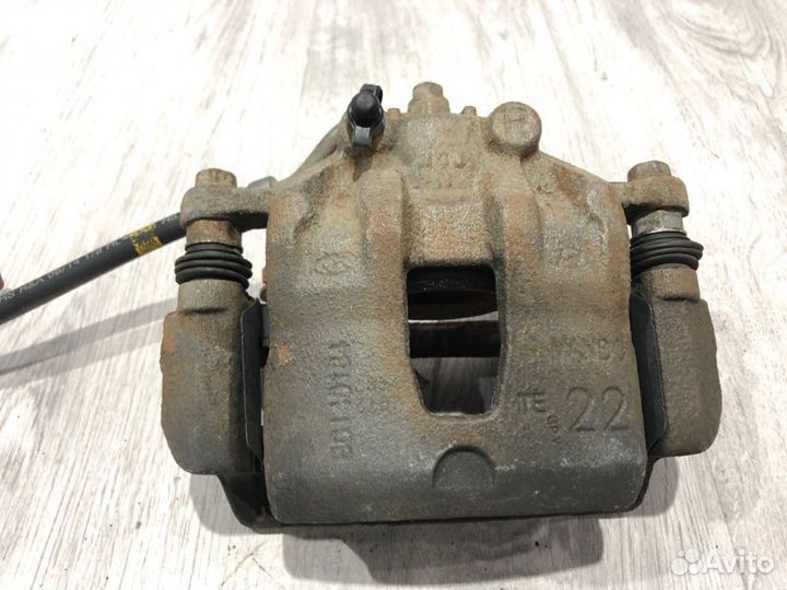 Суппорт тормозной передний правый Hyundai Solaris