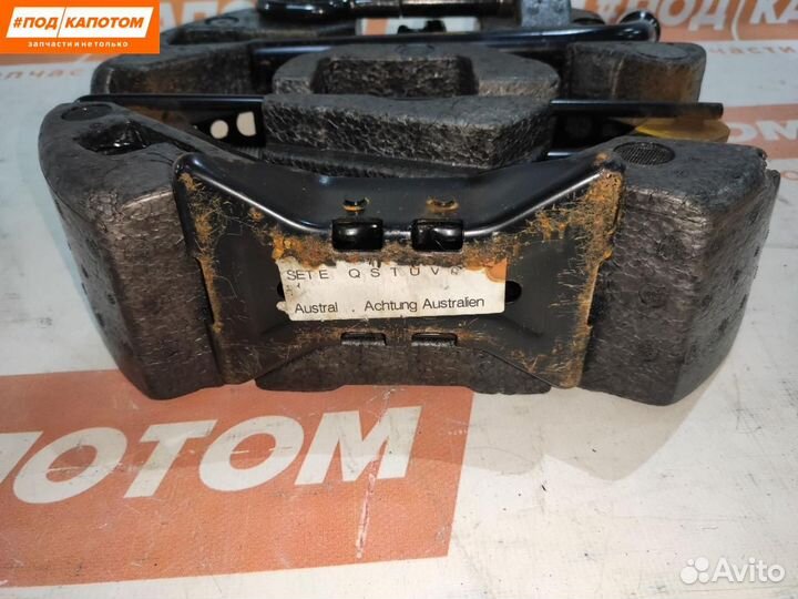 Домкрат Ford Focus 3 2012