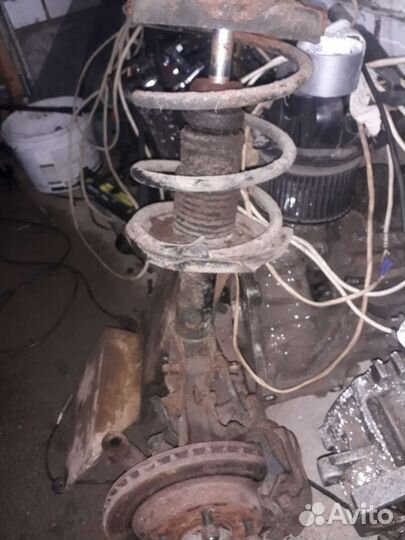 Передние Стойки