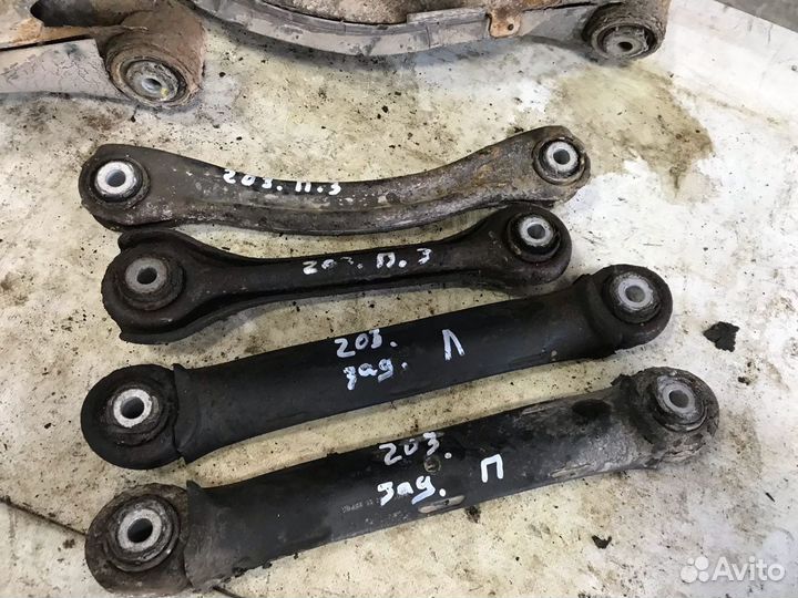 Рычаг задний подвески Mercedes W203