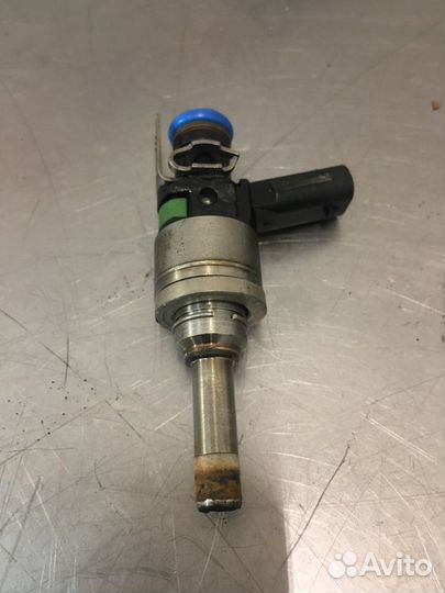 Форсунка Mercedes C-Class W204 M271 1.8TI 2010