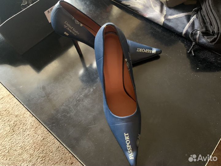 Vetements Russian Passport туфли