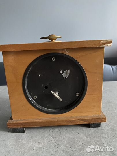 Часы механические СССР