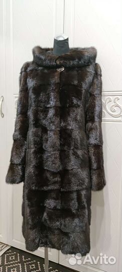 Шуба норковая с капюшоном 44 46