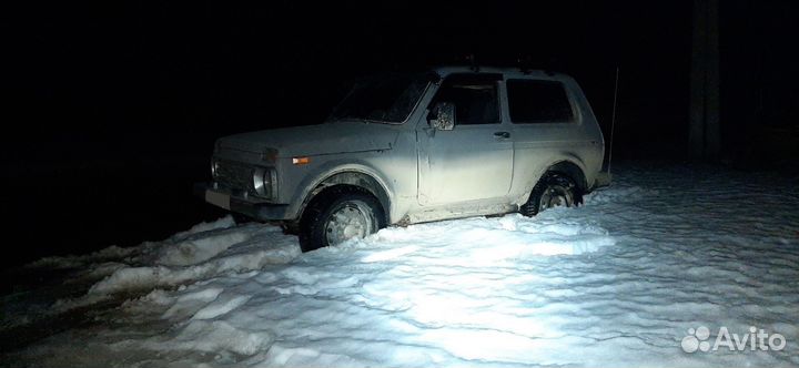 LADA 4x4 (Нива) 1.7 МТ, 2002, 250 000 км