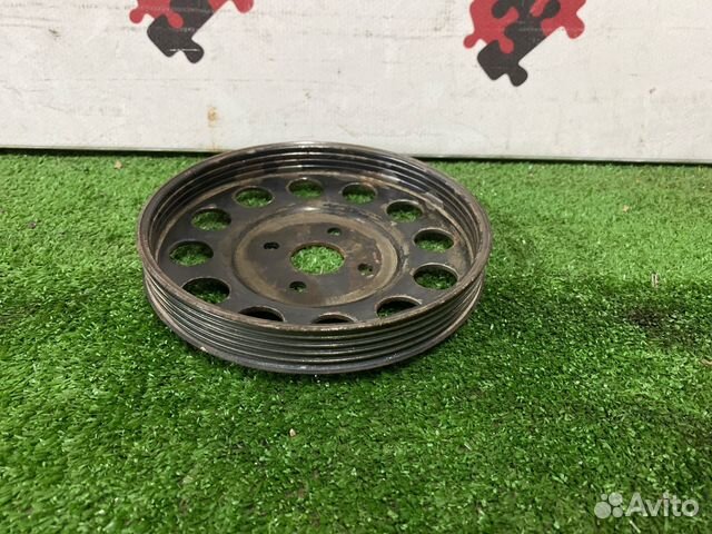 Шкив помпы Mitsubishi Lancer 9