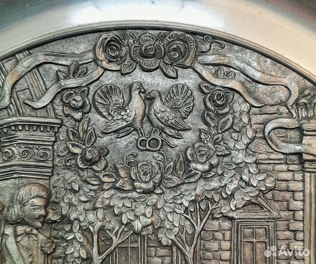 Настенная тарелка Свадебная. Олово. Германия