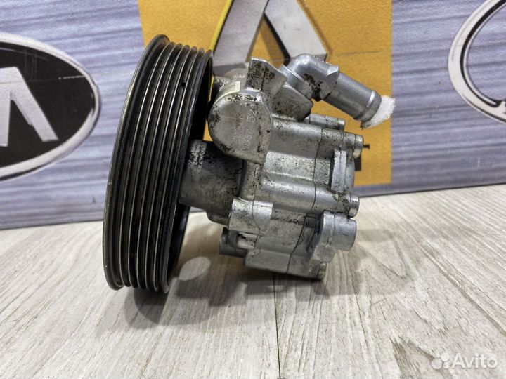 Насос гур гидроусилителя руля Renault duster