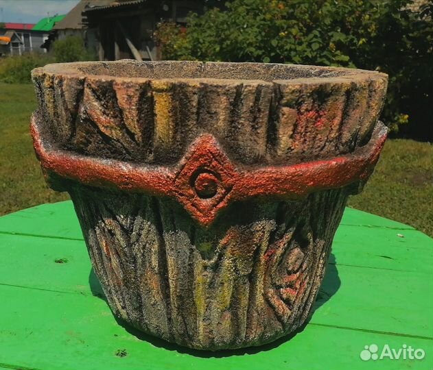 Продам для дачи вазон под деревянную кадушку