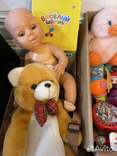 Коробка игрушек, разные