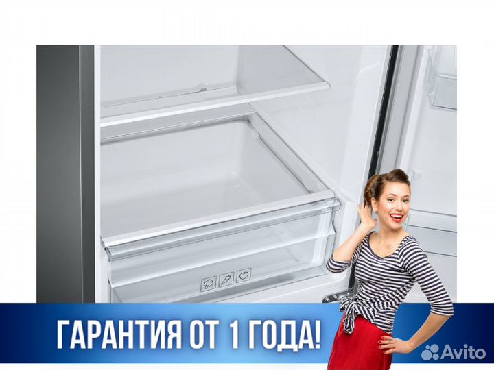 Холодильник Samsung