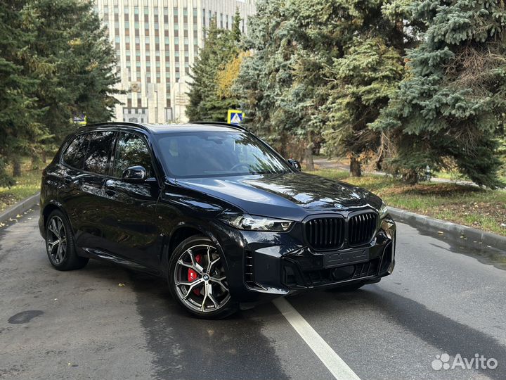 BMW X5 3.0 AT, 2023, 4 000 км