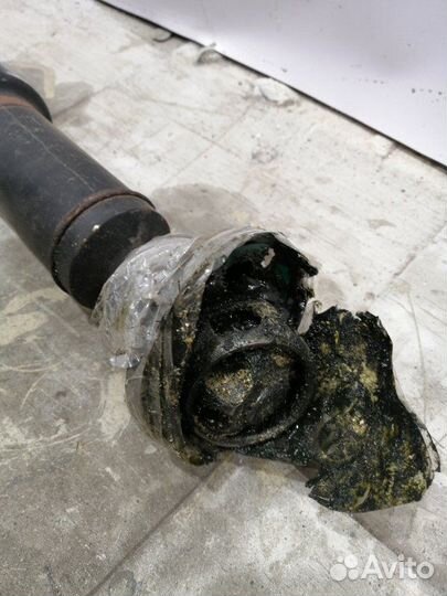 Карданный вал задний Mercedes Gl X164