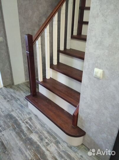 Лестница межэтажная деревянная на заказ под ключ