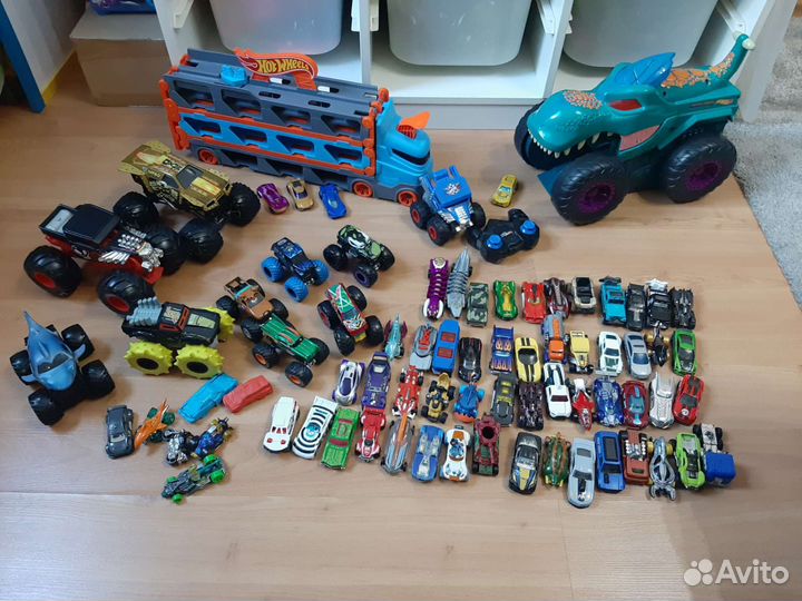 Hot wheels игрушки