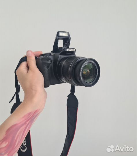 Зеркальный фотоаппарат Canon 450d Kit